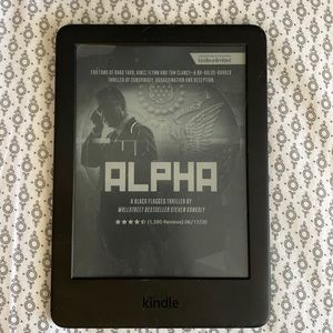 Kindle - With a Built-in Front Light - Black - Ad-Supported